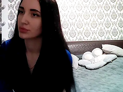 Snapshot of Kelyra chatting on 07.11.26 Kelyra online show from 07.11.26