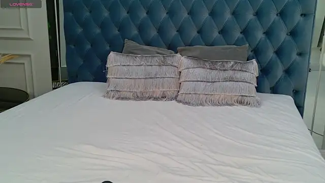 SunnyDane online show from 12.03.25