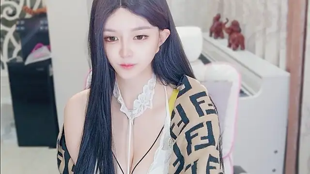 Aurora-77 online show from 10.22.25