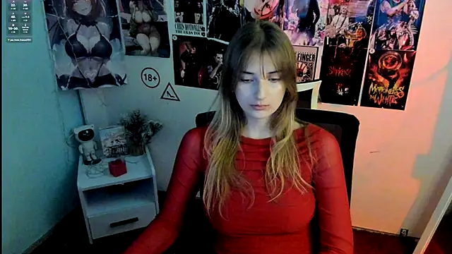 Snapshot of NeyliDream chatting on 11.10.25 NeyliDream online show from 11.10.25