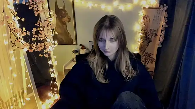 Snapshot of NeyliDream chatting on 02.05.26 NeyliDream online show from 02.05.26