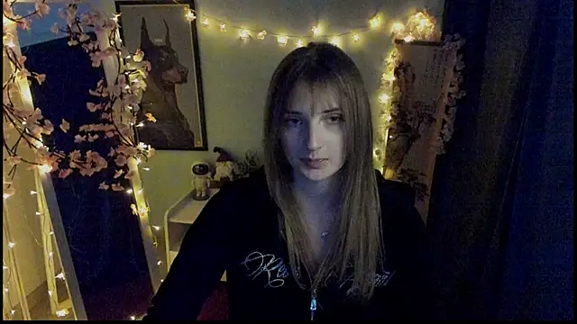 Snapshot of NeyliDream chatting on 02.11.26 NeyliDream online show from 02.11.26