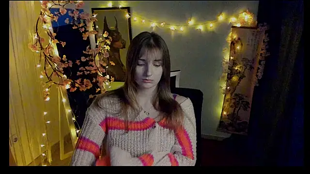 Snapshot of NeyliDream chatting on 02.23.26 NeyliDream online show from 02.23.26