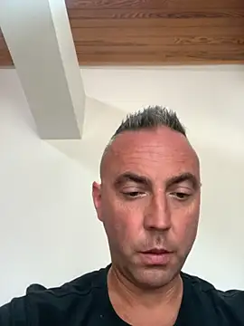 Snapshot of Marronglace1 chatting on 09.18.25 Marronglace1 online show from 09.18.25