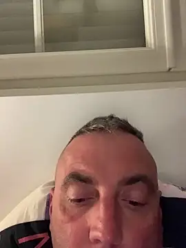 Snapshot of Marronglace1 chatting on 09.18.25 Marronglace1 online show from 09.18.25