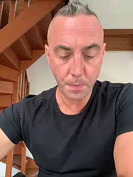 Snapshot of Marronglace1 chatting on 10.03.25 Marronglace1 online show from 10.03.25