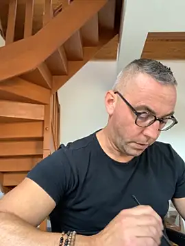 Snapshot of Marronglace1 chatting on 10.07.25 Marronglace1 online show from 10.07.25