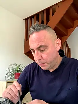 Snapshot of Marronglace1 chatting on 11.06.25 Marronglace1 online show from 11.06.25