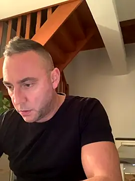 Snapshot of Marronglace1 chatting on 11.16.25 Marronglace1 online show from 11.16.25