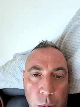 Snapshot of Marronglace1 chatting on 11.20.25 Marronglace1 online show from 11.20.25