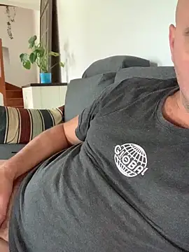 Snapshot of Marronglace1 chatting on 11.21.25 Marronglace1 online show from 11.21.25