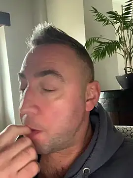 Snapshot of Marronglace1 chatting on 02.18.26 Marronglace1 online show from 02.18.26