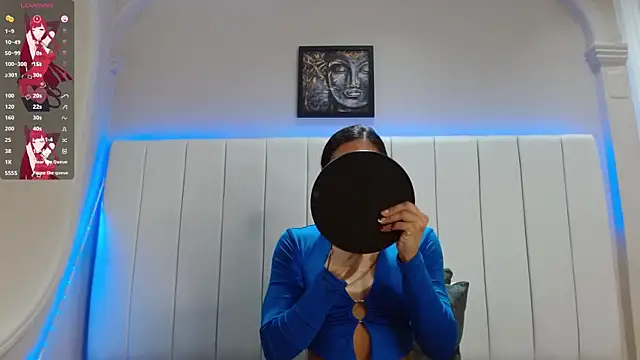 Snapshot of kendra_lux1 chatting on 11.07.25 kendra lux1 online show from 11.07.25