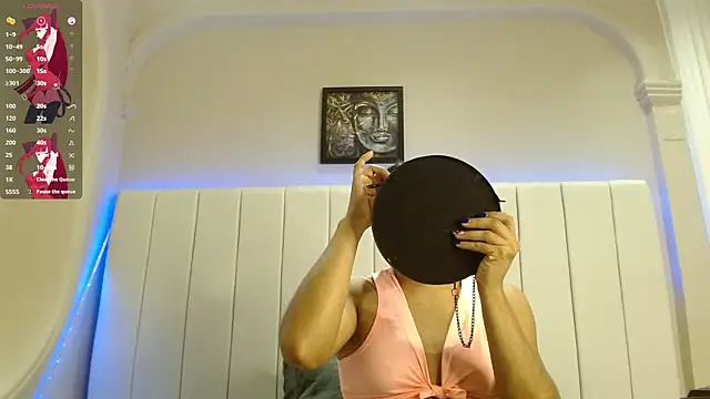 Snapshot of kendra_lux1 chatting on 11.24.25 kendra lux1 online show from 11.24.25