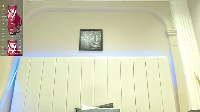 Snapshot of kendra_lux1 chatting on 11.28.25 kendra lux1 online show from 11.28.25