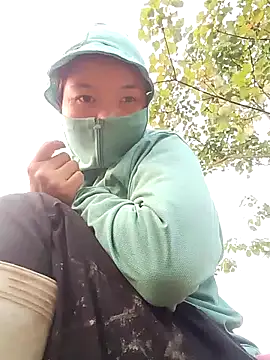 Huyen x online show from 04.02.26