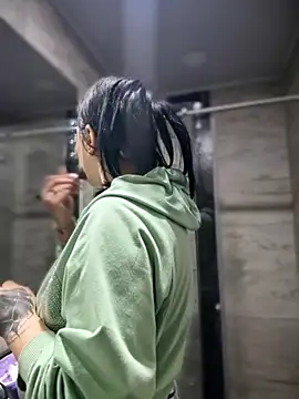 Megaan  More online show from 10.16.25