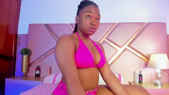 SophieSinclair online show from 10.05.25