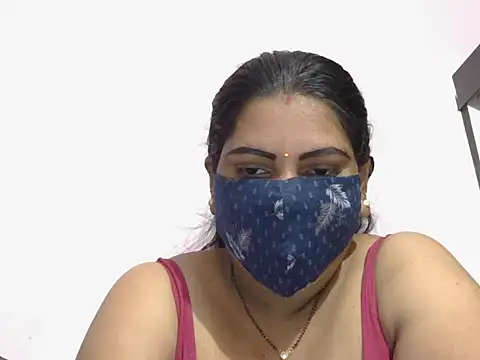 Snapshot of Nisha-telugu chatting on 11.28.25 Nisha-telugu online show from 11.28.25