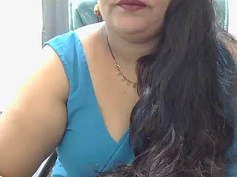 Snapshot of Nisha-telugu chatting on 04.28.26 Nisha-telugu online show from 04.28.26