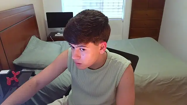 tightncuteass online show from 09.20.25