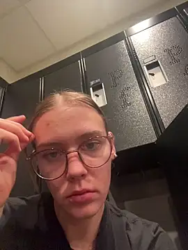 AllesandraLove online show from 11.10.25