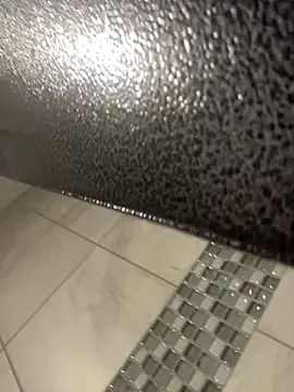 AllesandraLove online show from 11.22.25