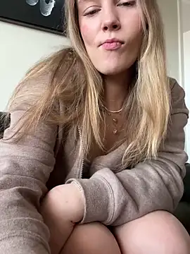 AllesandraLove online show from 02.01.26