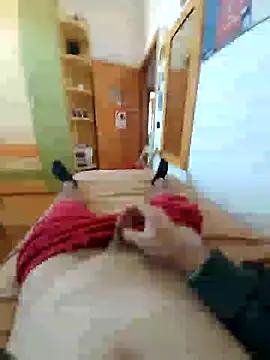 Snapshot of Ara29 chatting on 10.07.25 Ara29 online show from 10.07.25