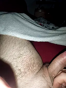 Snapshot of Ara29 chatting on 10.07.25 Ara29 online show from 10.07.25