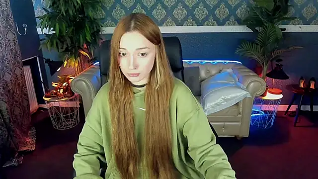 Snapshot of FoxyMayy chatting on 05.14.26 FoxyMayy online show from 05.14.26