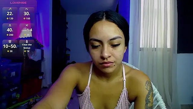 Snapshot of Leslie_Bussh_ chatting on 07.29.26 Leslie Bussh online show from 07.29.26