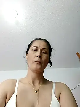 ZARAY 1118 online show from 10.29.25