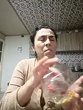 vanessa-titisM online show from 03.05.26