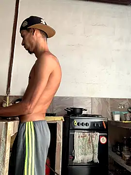 Snapshot of Alexx_1214 chatting on 09.24.25 Alexx 1214 online show from 09.24.25