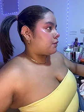 Snapshot of Anabelle_00_ chatting on 06.18.26 Anabelle 00 online show from 06.18.26