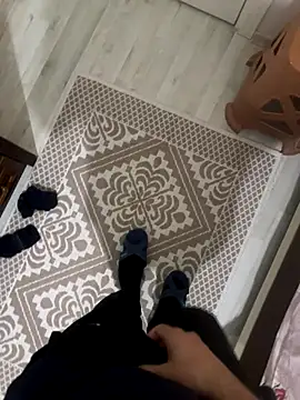 LAZ3R1 online show from 11.18.25