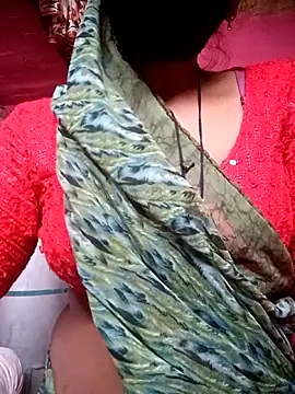 Snapshot of Suman_ji1 chatting on 12.20.25 Suman ji1 online show from 12.20.25