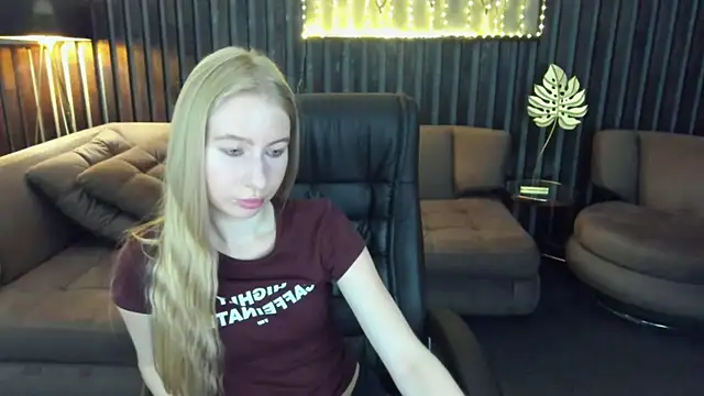 Alina Blonde online show from 07.07.26
