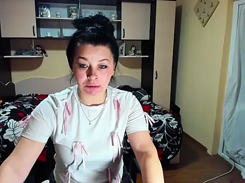 Soffy Skye online show from 03.05.26