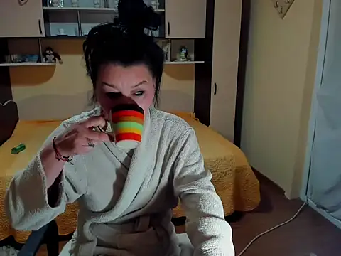 Soffy Skye online show from 04.25.26