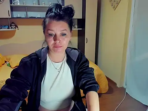 Soffy Skye online show from 04.29.26