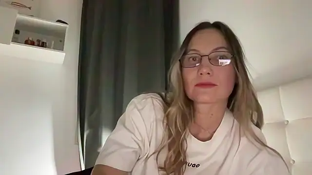 Feyoraa online show from 07.28.26