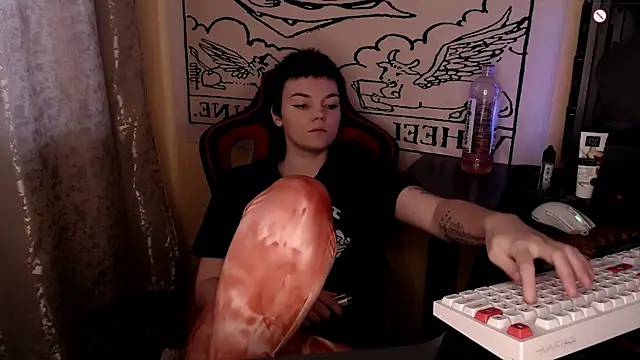 KrisNeal online show from 05.02.26