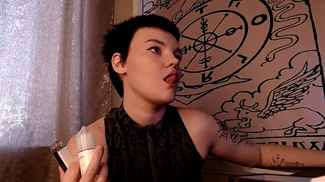KrisNeal online show from 05.09.26