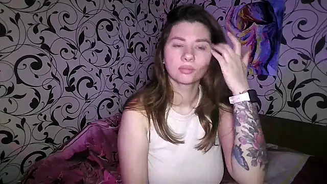 YourEmilie online show from 03.08.26