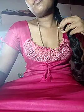 Snapshot of Tamil_Kavitha chatting on 12.17.25 Tamil Kavitha online show from 12.17.25