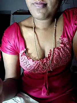 Snapshot of Tamil_Kavitha chatting on 12.18.25 Tamil Kavitha online show from 12.18.25