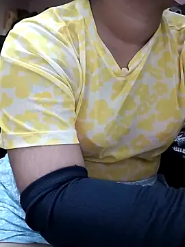 Snapshot of preethi-lovely chatting on 09.20.25 preethi-lovely online show from 09.20.25