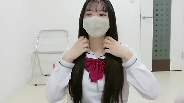 Snapshot of _Mia_land_ chatting on 11.24.25 Mia land online show from 11.24.25